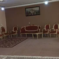 فروش۴۴مترموکت پالاز ومبل ومیزنهارخوری جمعا۱۹نفری