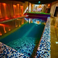 عمارت آیلین آبگرم وسرد بیلیاردار
