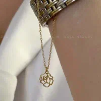 آویز طلای دستبند یا ساعت