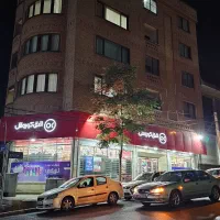 واحد-تجاری-بر-خیابان-اصلی-داراباد