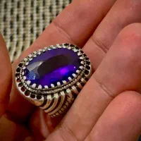 یاقوت ارغوانی یا امتیست