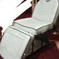 صندلی تخت شو و صندلی همراه با سرشور