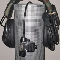 هدست تاکتیکال نظامی (مراجعه به توضیحات)