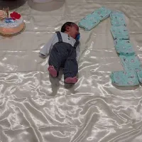 نیازمند پرستار نوزاد