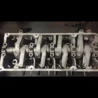 استاد کار و شاگرد متعهد مکانیک سبک