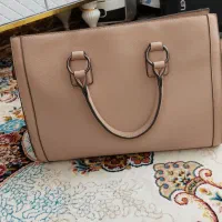 کیف|کیف، کفش، کمربند|فشاپویه, |دیوار