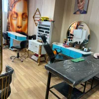 به چند نفر کادر حرفه ای هر چه سریعتر نیازمندیم