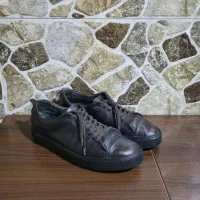 کتونی چرم قهوه ای