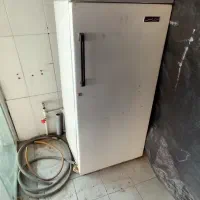 یخچال کوچک  صحیح و سالم