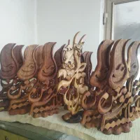 اجرا و ساخت انواع تابلو خط واستند های رو میزی