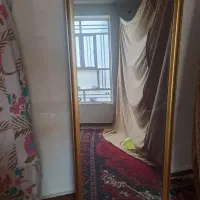 دوعدد آینه
