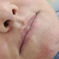 شیدینگ لب|خدمات آرایشگری و زیبایی|اندیمشک, |دیوار