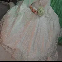 فروش و اجاره لباس عروس  و لباس حنا هر دو باهم