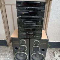 *Technics V9* و *Kenwood 3i*