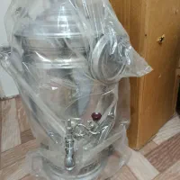 سماور بزرگ و اکبند جنس بدنه برنزه