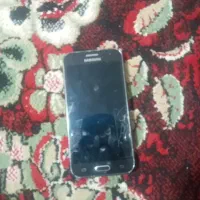 یک عدد گوشی سامسونگ j2  در حد نو