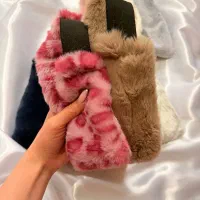 هدبند خز دار روسی|لباس|رشت, شالکو|دیوار