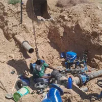 لوله کشی پلی اتیلن ونصب انواع شیر آلات