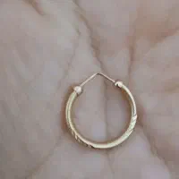 گوشواره حلقه ای محکم سالم فقط معاوضه|جواهرات|بروجرد, |دیوار