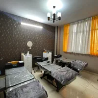 اجاره میر ناخن و تخت مژه