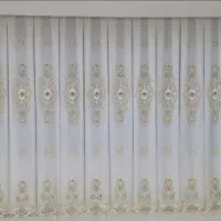 پردهی گل برجسته