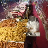 فروشنده نمایشگاه