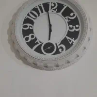 ساعت دیواری سفید دوموتوره