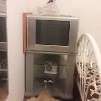 تلویزیون ۲۱ اینچ سونی با میز|تلویزیون و پروژکتور|اردبیل, |دیوار