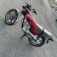 موتور سیکلت ۲۰۰نیکتاز