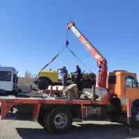 خدمات جرثقیل کفی.5تن و3تن دکل بلندهمراه سبدبالابر