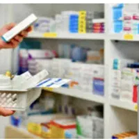 همکار آقا جهت کار در شرکت داروسازی