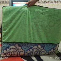 تشک و پتو و بالشت