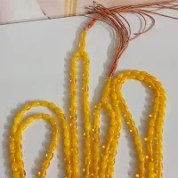 دو تا تسبیح کهربا گندمی