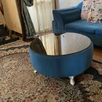مبل هفت نفره همراه با میز وسط و دو میز کوچک|مبلمان خانگی و میز عسلی|اصفهان, سپاهان‌شهر|دیوار