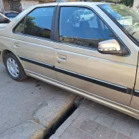 پارس ۸۲ استثنائی