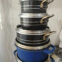تعدادی ظروف