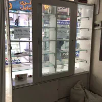 ویترین فروشی