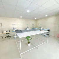 مسئول بسته بندی و شاگرد و دستیار