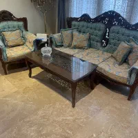 مبل سلطنتی کلاسیک ۹ نفره، بسیار شیک و تمیز