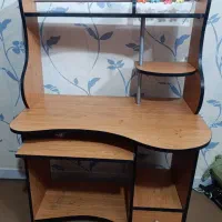 میز کامپیوتر یا تحریر