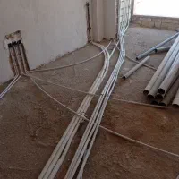 برقکار صنعتی ساختمان|خدمات پیشه و مهارت|صدرا-فارس, فاز ۱|دیوار