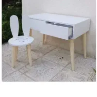 میزتحریر و تخت خواب کودک|تخت و سرویس خواب|برازجان, |دیوار