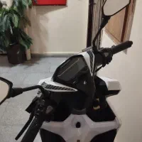 موتور طرح کلیک هانی|موتورسیکلت|پرند, فاز ۵|دیوار