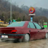 پژو ۴۰۵ مدل ۸۱