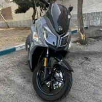 موتور sym j200