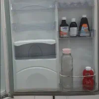 یخچال فریزر سالم در حال کار