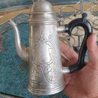 ۳عدد جا لیوانی و قوری و پشقاب قدیمی|کلکسیون اشیاء عتیقه|تهران, استاد معین|دیوار