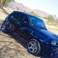 رنو‌پیکی باز سازی شده با دو عدد موتور مدل84