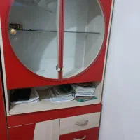 تخت بچه با ویترین بچه