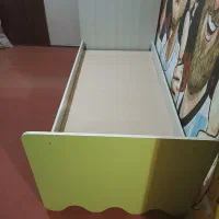 تخت تک‌نفره همراه با کفی و دو کشو و بدون تشک  .|تخت و سرویس خواب|تبریز, |دیوار